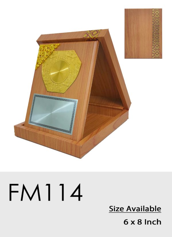 FM114 Plaque - Wooden Box